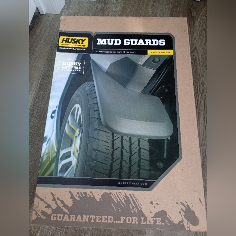 NWT Husky Mud Flaps